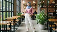 10 Ide Padu Padan Model Celana Lebar yang Nyaman dan Stylish, Cocok untuk Nongkrong di Coffeshop