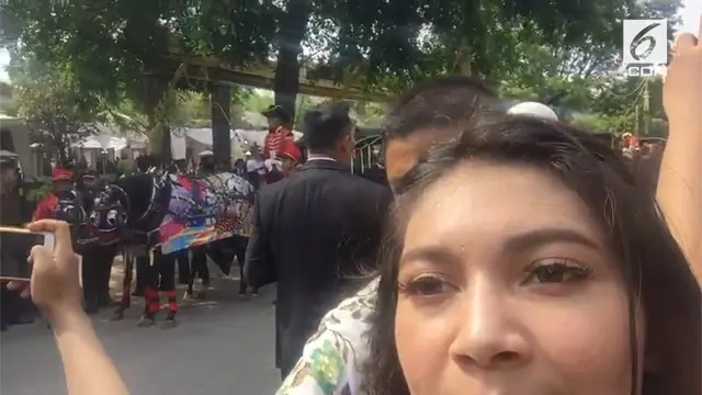VLOG: Penampakan Kereta Kencana yang Membawa Bobby Nasution