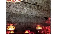 Heboh Bar Berhiasi Dinding Uang Tuani Dua Juta Dollar, Jadi Sorotan Netizen (sumber: Odditycentral)