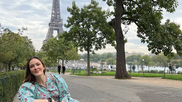 Cathy Sharon pulang kampung ke Paris (Instagram/cathysharon)