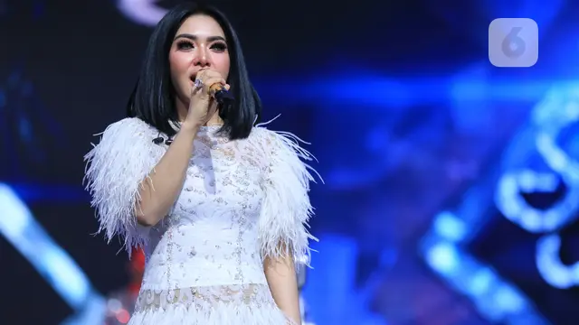 [Bintang] Syahrini