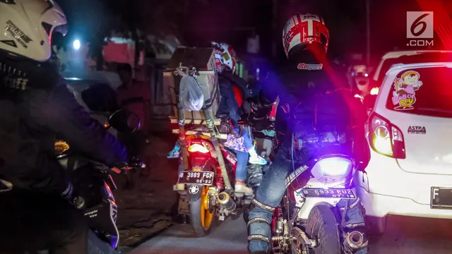 Pemudik Sepeda Motor Padati Pantura