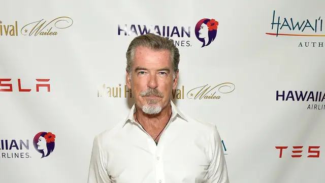 [Bintang] Pierce Brosnan