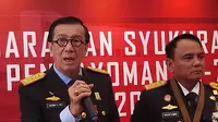 Yasonna Hamonangan Laoly memberikan sambutan terakhir sebagai Menteri Hukum dan Hak Asasi Manusia (Menkumham) di Upacara Hari Pengayoman di Lapangan Upacara Kemenkumham, Jakarta Selatan pada Senin (19/8/2024). (Liputan6.com/ Ady Anugrahadi)