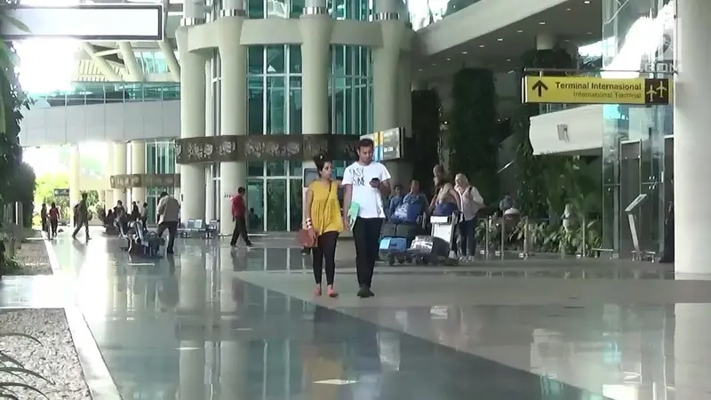 Bandara Ngurah Rai kembali dibuka.