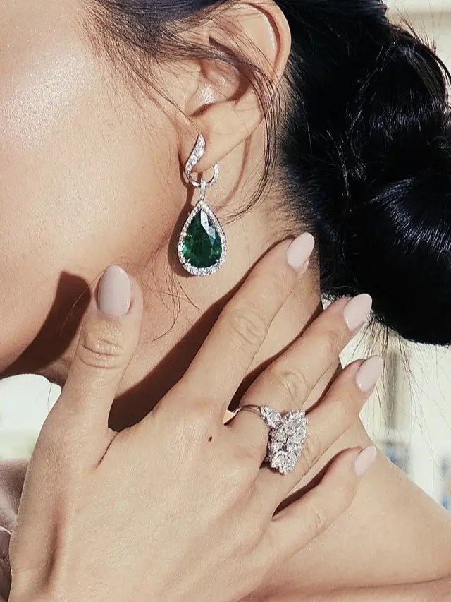 Raline Shah Hadir di Festival Film Cannes Prancis untuk pertama kalinya, credit: @ralineshah