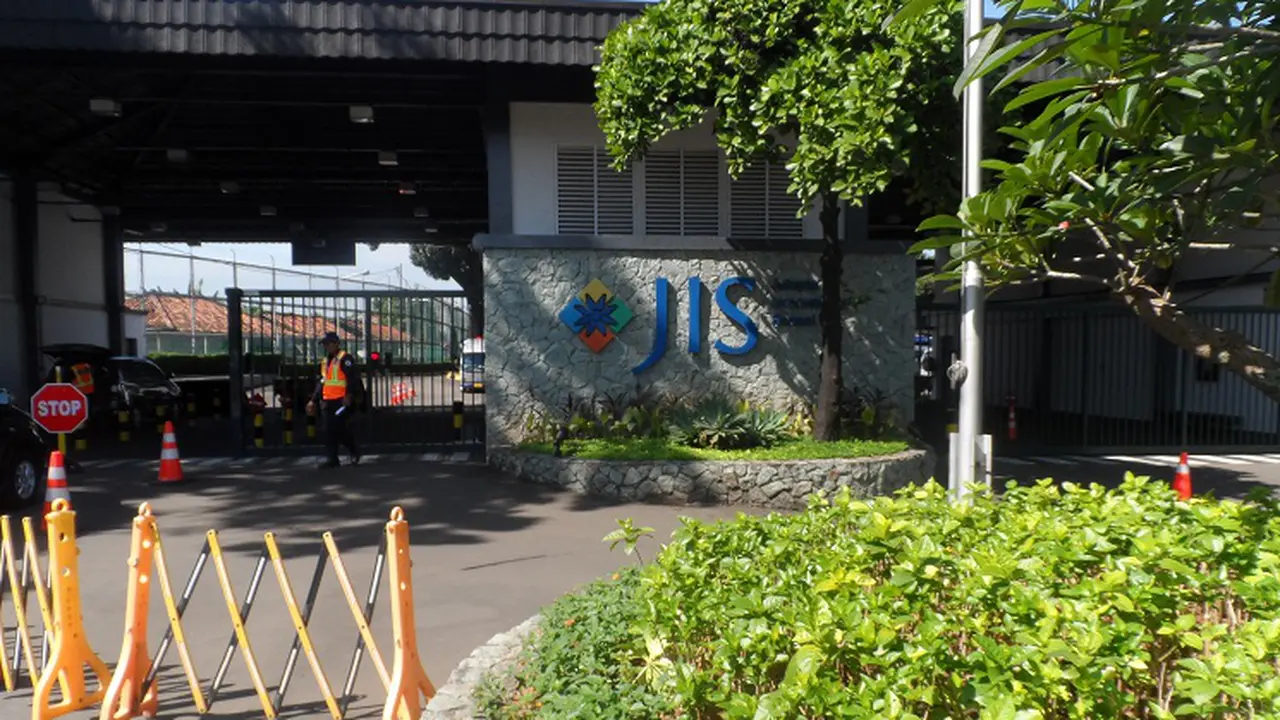 Jakarta International School
