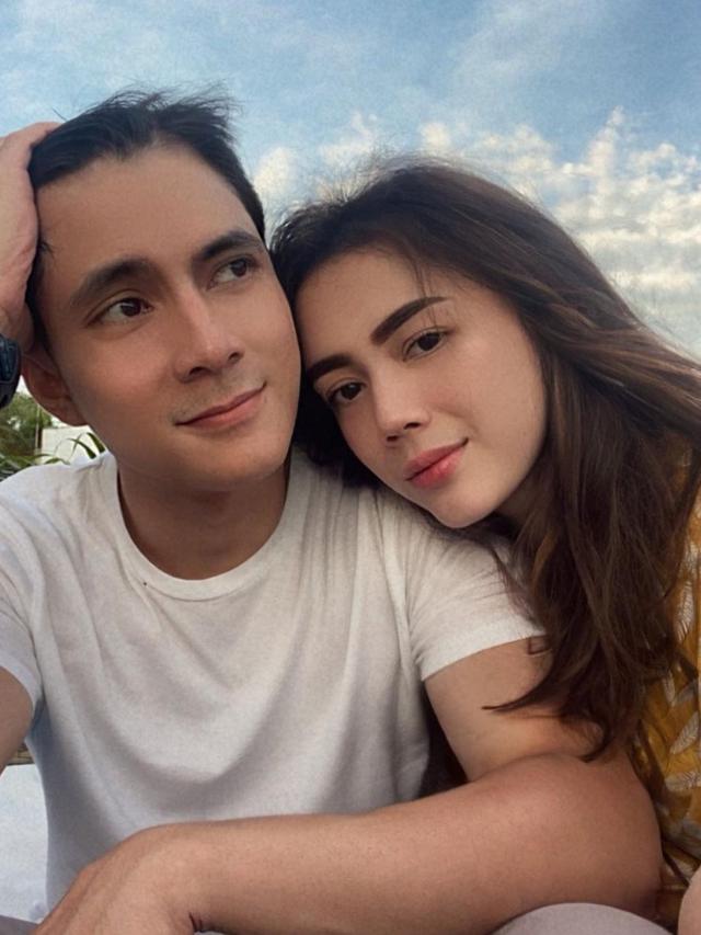 Carlo Milk dan Istri