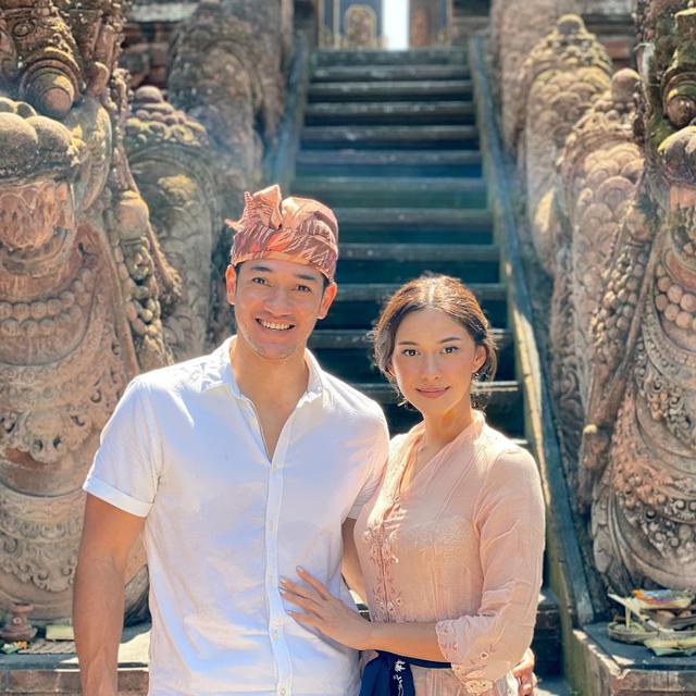 Langgeng dengan Istri hingga Kini, 6 Artis Pria Ini Ternyata Menikah di Usia Muda