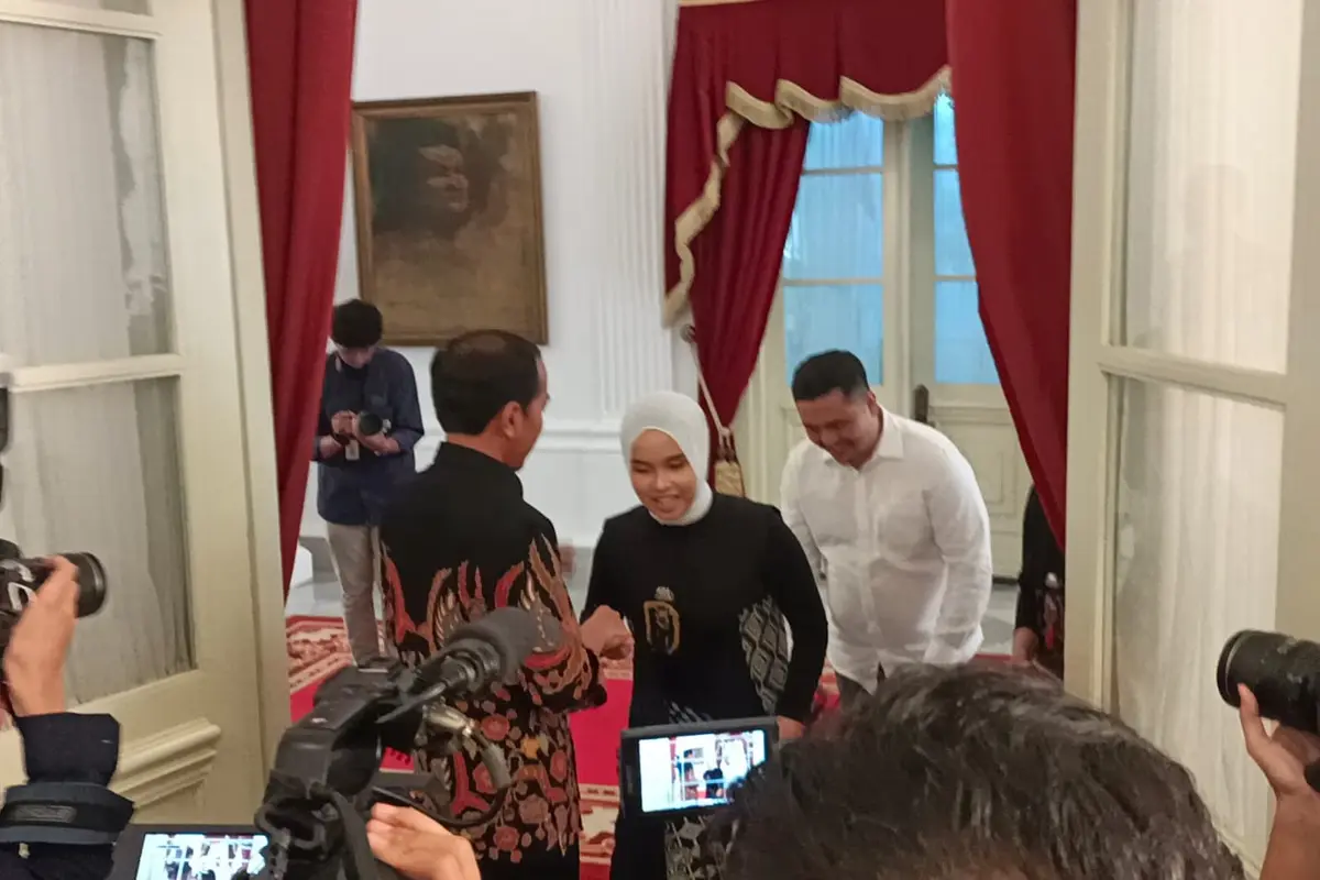 Putri Ariani diundang Presiden Joko Widodo (Jokowi) ke Istana Merdeka, Jakarta, Rabu (14/6) (Istimewa)