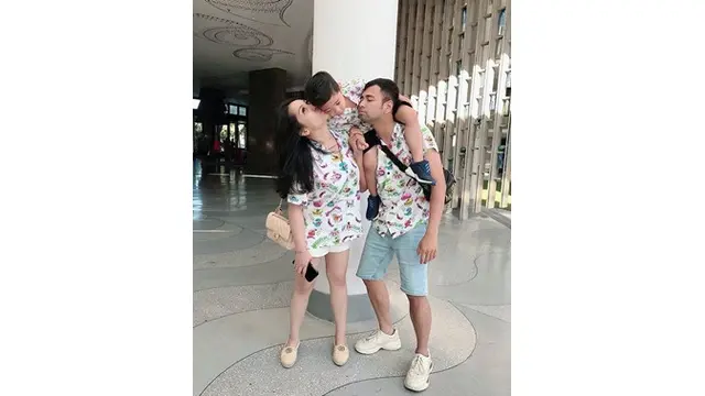 7 Gaya Nagita Slavina Saat Berlibur di Bali, Tetap Memesona