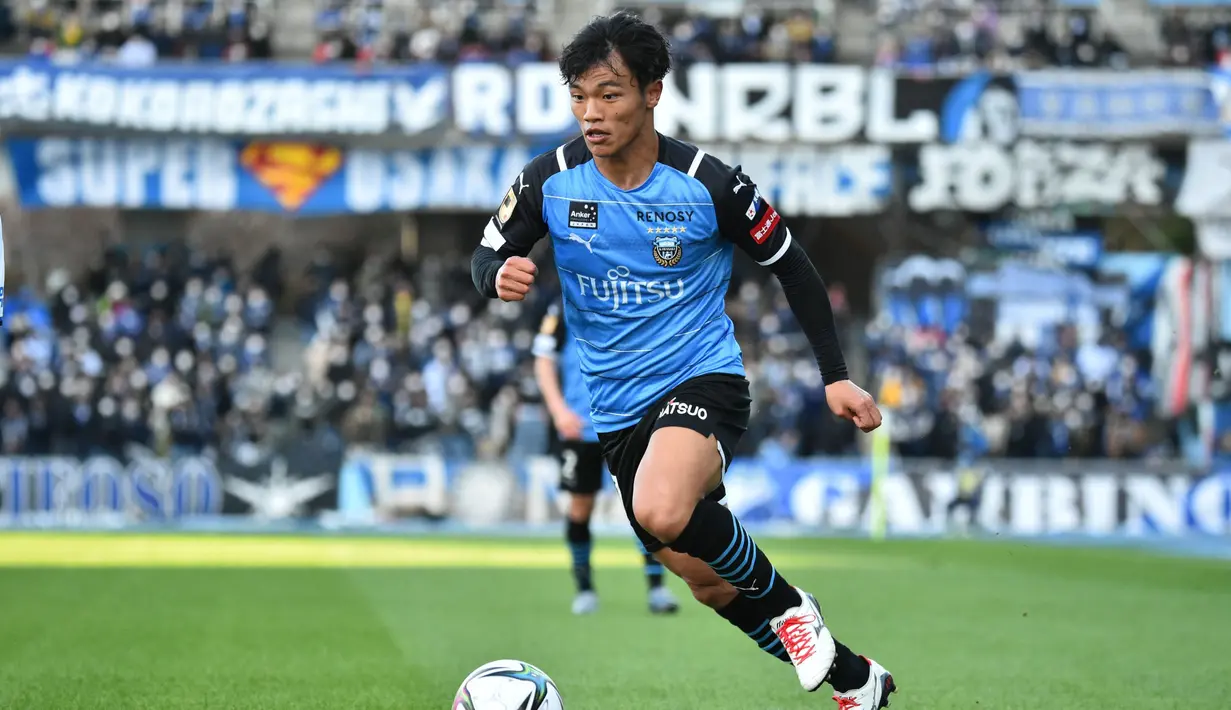 Gelandang berusia 26 tahun, Reo Hatate saat ini tengah menjalani musim keempat bersama klub Skotlandia, Glasgow Celtic. Bersama Kawasaki Frontale ia sukses mempersembahkan 2 gelar juara J1 League pada 2020 dan 2021. (J.LEAGUE)