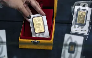 Harga Emas Antam Kamis 13 Agustus 2026 Naik Rp 20.000, Buyback Lebih Tinggi