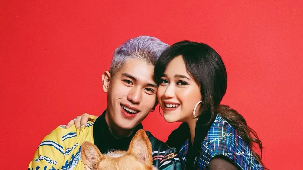 Putus Usai Dua Tahun Pacaran, Ini 6 Potret Manis Brisia Jodie dan Julian Jacob