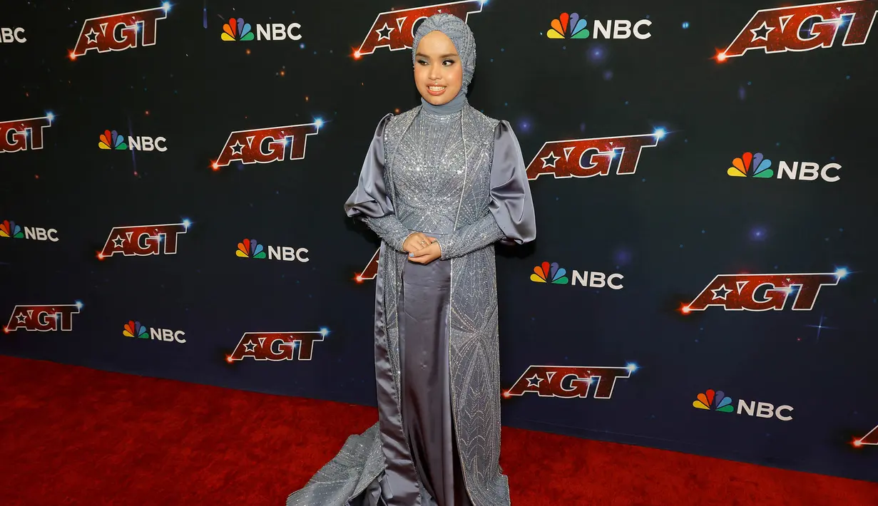 Putri Ariani saat menghadiri Red Carpet untuk Pertunjukan Langsung "America's Got Talent" ke-18 di Hotel Dena pada tanggal 26 September 2023 di Pasadena, California. (Kevin Winter/Getty Images North America/Getty Images via AFP)