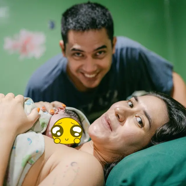 7 Potret Westny DJ Melahirkan Anak Kedua, Penuh Haru Bahagia