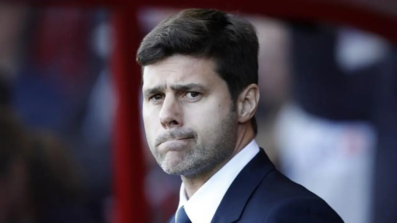 Mauricio Pochettino memilih terus bekerja bersama Tottenham Hotspur ketimbang menangani Inter Milan. (AFP/Ian Kington)