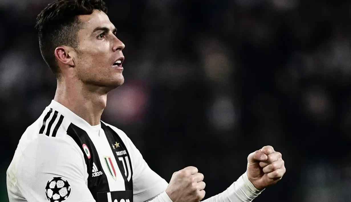 4. Cristiano Ronaldo (Juventus) - 19 gol dan 8 assist (AFP/Marco Bertorello)