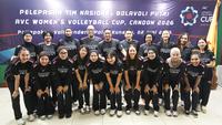 Para pemain Timnas Voli Indonesia pada upacara pelepasan untuk kejuaraan AVC Women's Volleyball Cup yang dilakukan di Padepokan Voli Jenderal Polisi Kunarto, Sentul, Selasa (2/6/2026).
