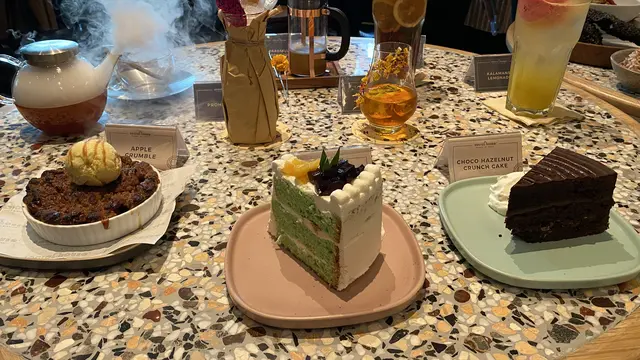 Dessert Social House