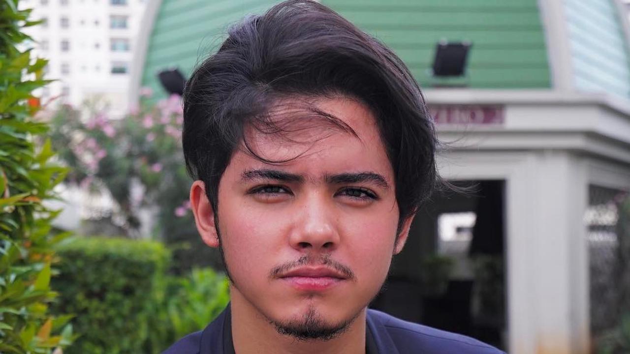 Aliando Syarief. (Foto: Dok. Instagram @aliandooo)