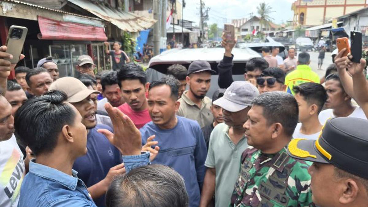 TNI Buka Suara Usai Prajurit Bubarkan Konvoi Kelompok Bawa Bendera GAM, Sita Pistol dan Rencong