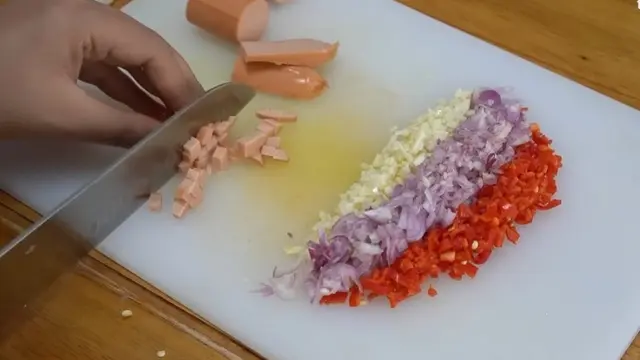 (Sumber: YouTube/Tri Pujis)