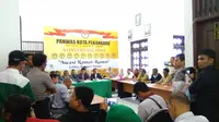  Kontestan Pilkada Pekanbaru bertambah setelah Panitia Pengawas Pemilu (Panwaslu) memutuskan pasangan Dastrayani Bibra - Said Usman Abdullah berhak maju pada 17 Februari 2017.