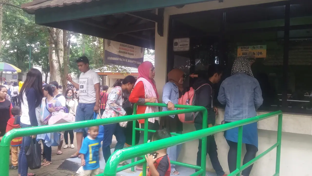 Ragunan Libur Paskah