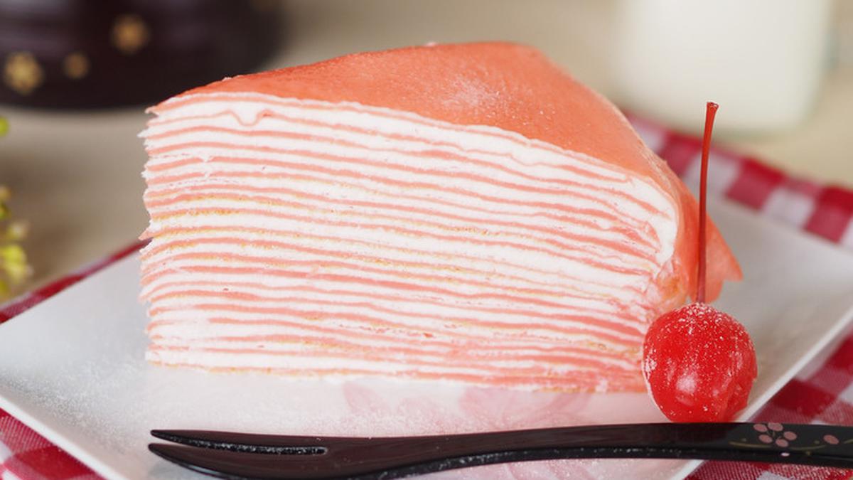 Mille Crepes Strawberry