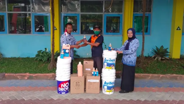 Penyaluran Sarana Cuci Tangan di Sekolah untuk Dukung Program Sekolah Sehat