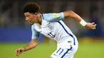 Pemain Timnas Inggris U-17, Jadon Sancho saat bertanding melawan Chile pada laga Grup F Piala Dunia U-17 2017 di Salt Lake Stadium, Kolkata, India, 8 Oktober 2017. Sancho tergabung dalam skuad Timnas Inggris U-17 saat Piala Dunia U-17 2017. (AFP/Dibyangshu Sarkar)