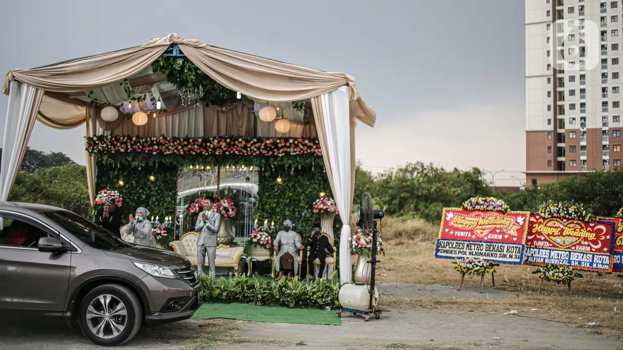 Pesta Pernikahan Secara Drive Thru