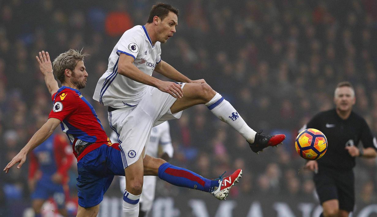 Pemain 28 tahun tersebut sebelumnya pernah bekerja sama dengan Jose Morinho di Chelsea pada musim 2013-2014. (AFP/Adrian Dennis)