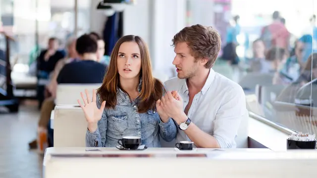 Hindari! 3 Perkataan Ini Bisa Bikin Pasanganmu Ilfeel