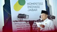 Pelaksana Harian Gubernur Jawa Barat Uu Ruzhanul Ulum membuka KIJB 2022 di Aula Barat Gedung Sate Bandung, Jumat (10/6/2022).
