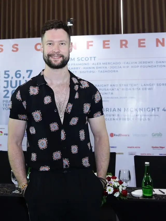 [Fimela] Calum Scott