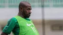 Pemain Persipura, Boaz Solossa, mengikuti seleksi Timnas Indonesia di Stadion Pekansari, Bogor, Jawa Barat, Selasa (9/8/2016). (Bola.com/Vitalis Yogi Trisna)
