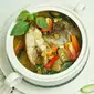ilustrasi pindang serani sup ikan kuah kuning/Hanifah Kurniati/Shutterstock