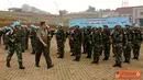 Citizen6, Bogor: Dan PMPP TNI Brigjen TNI Imam Edy Mulyono, secara resmi menutup latihan penyiapan Satgas MPU TNI Konga XXV-E/Unifil TA. 2012, dalam sebuah upacara militer di Markas PMPP TNI, Sentul-Bogor, Selasa (5/6). (Pengirim: Badarudin Bakri)
 