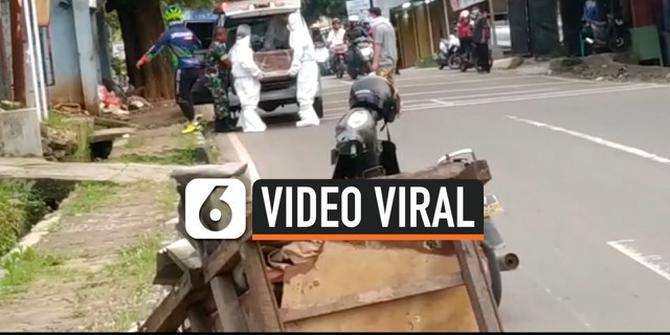 VIDEO: Viral, Pemakaman Gunakan Pakaian Khusus di Banten