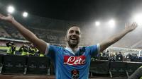 Video highlights 20 gol hebat yang dicetak oleh Gonzalo Higuain striker Napoli. Saat ini, ia menjadi top skorer di Liga Serie A Italia.