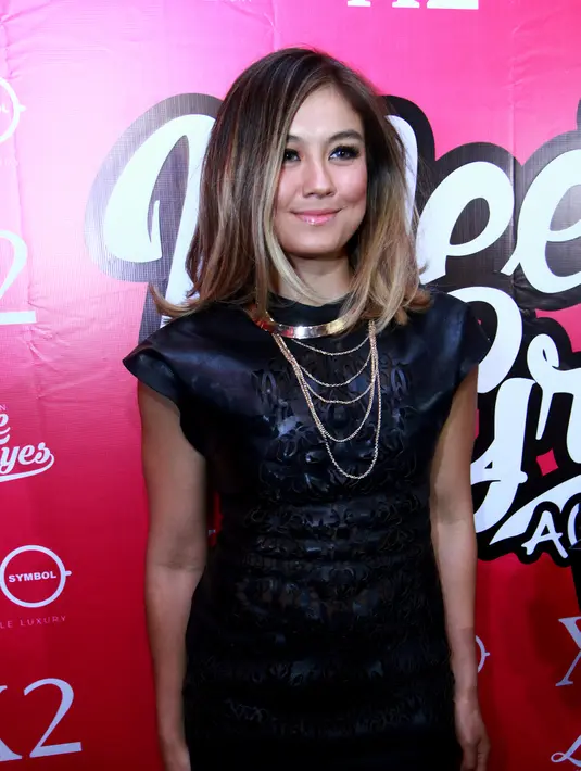 Agnes Monica senang dapat menyapa para fansnya di acara jumpa fans yang digelar di Mall Ciputra, jakarta Barat, Sabtu (8/8/2015). (Wimbarsana/Bintang.com)