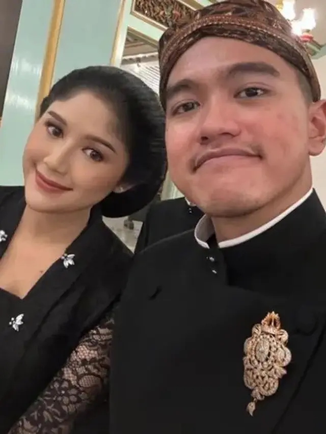 Erina Gundono sanggul