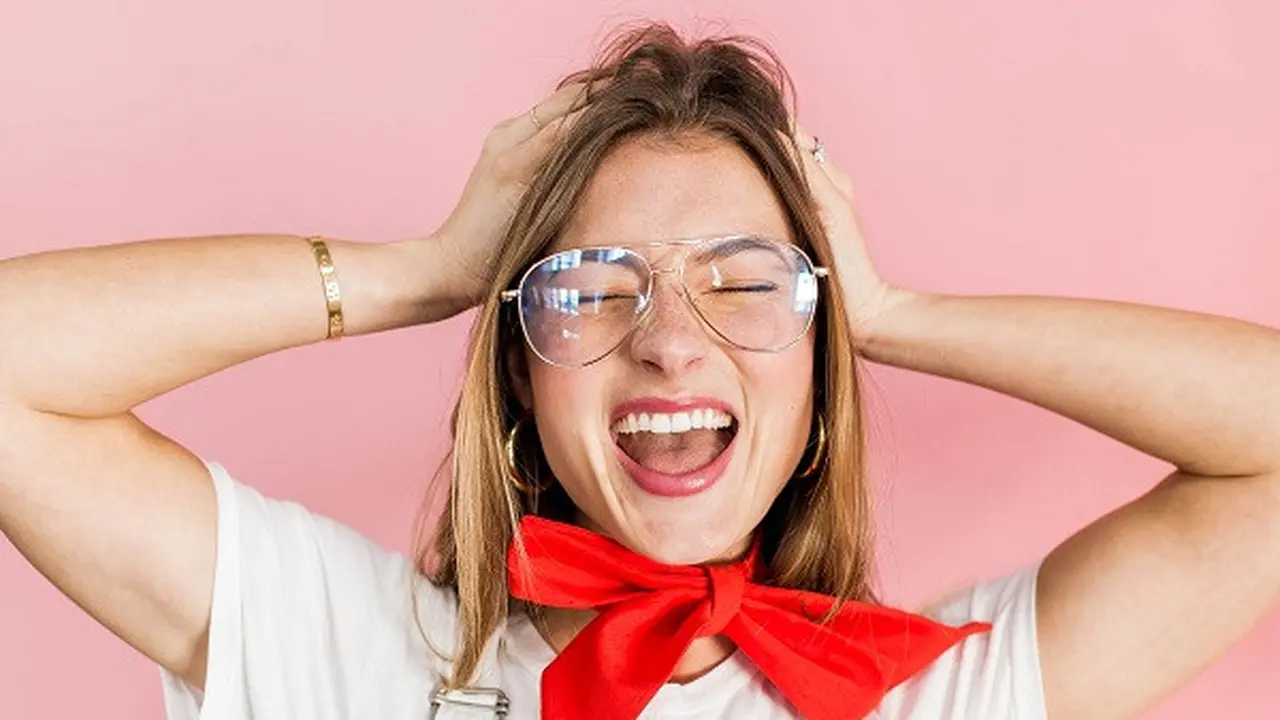 Perempuan/Unsplash Sewn