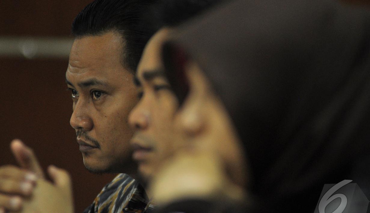 Riefan Avrian adalah Putra mantan Menteri Koperasi dan Usaha Kecil Menengah (KUKM) Syarief Hasan, Pengadilan Tipikor, Jakarta, Kamis (13/11/2014)(Liputan6.com/Miftahul Hayat)