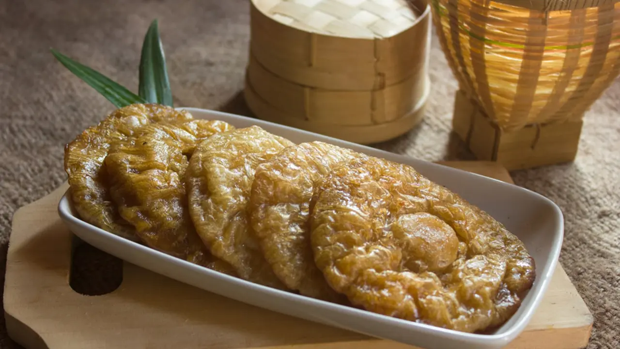 kue cucur gula merah