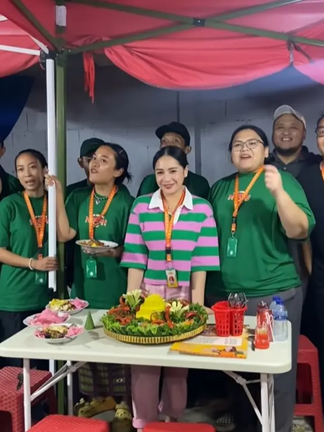 Nagita Slavina perkenalkan warung nasi goreng Mama Gigi (Instagram/raffinagita1717)