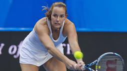 Jamila Wolfe dari Australia beraksi pada Piala Hopman di Perth, Australia  (7/1/2016). (AFP Photo/Tony Ashby) 