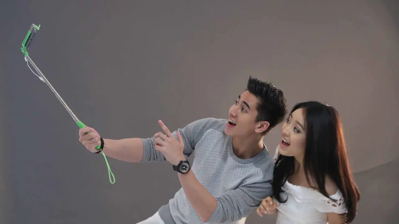 Natasha Wilona dan Verrell Bramasta